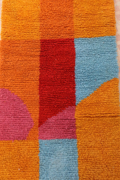 Tapis Berbère Azilal Coloré Moderne de Qualité Supérieure - 327 x 80 cm Néda