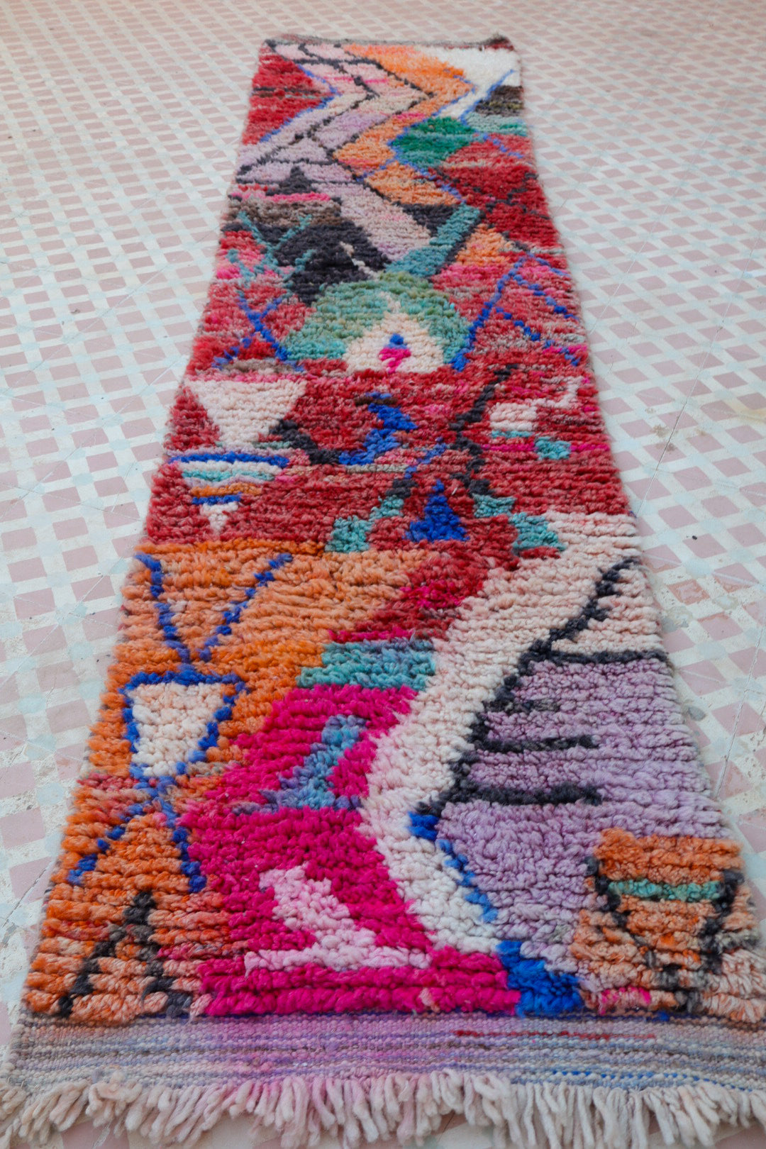 Tapis berbère de couloir coloré boujad 