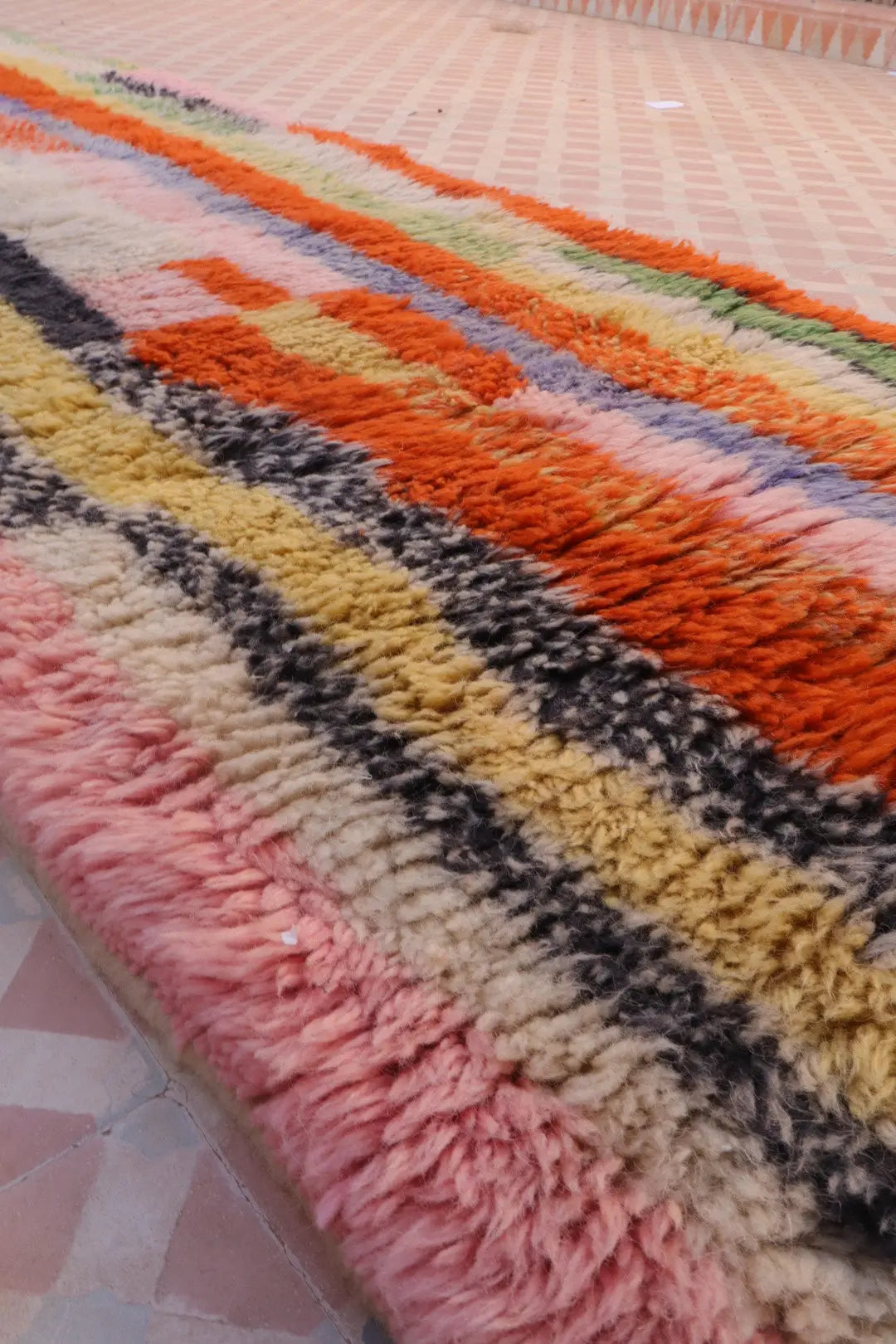 Tapis Berbère Long Multicolore qualité Mrirt - 365 x 70 cm Néda