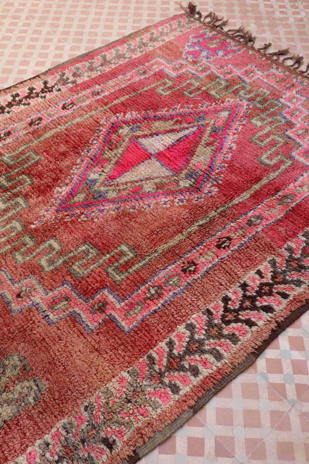 Boujaad Vintage Roze Berber Tapijt - 260 x 150 cm