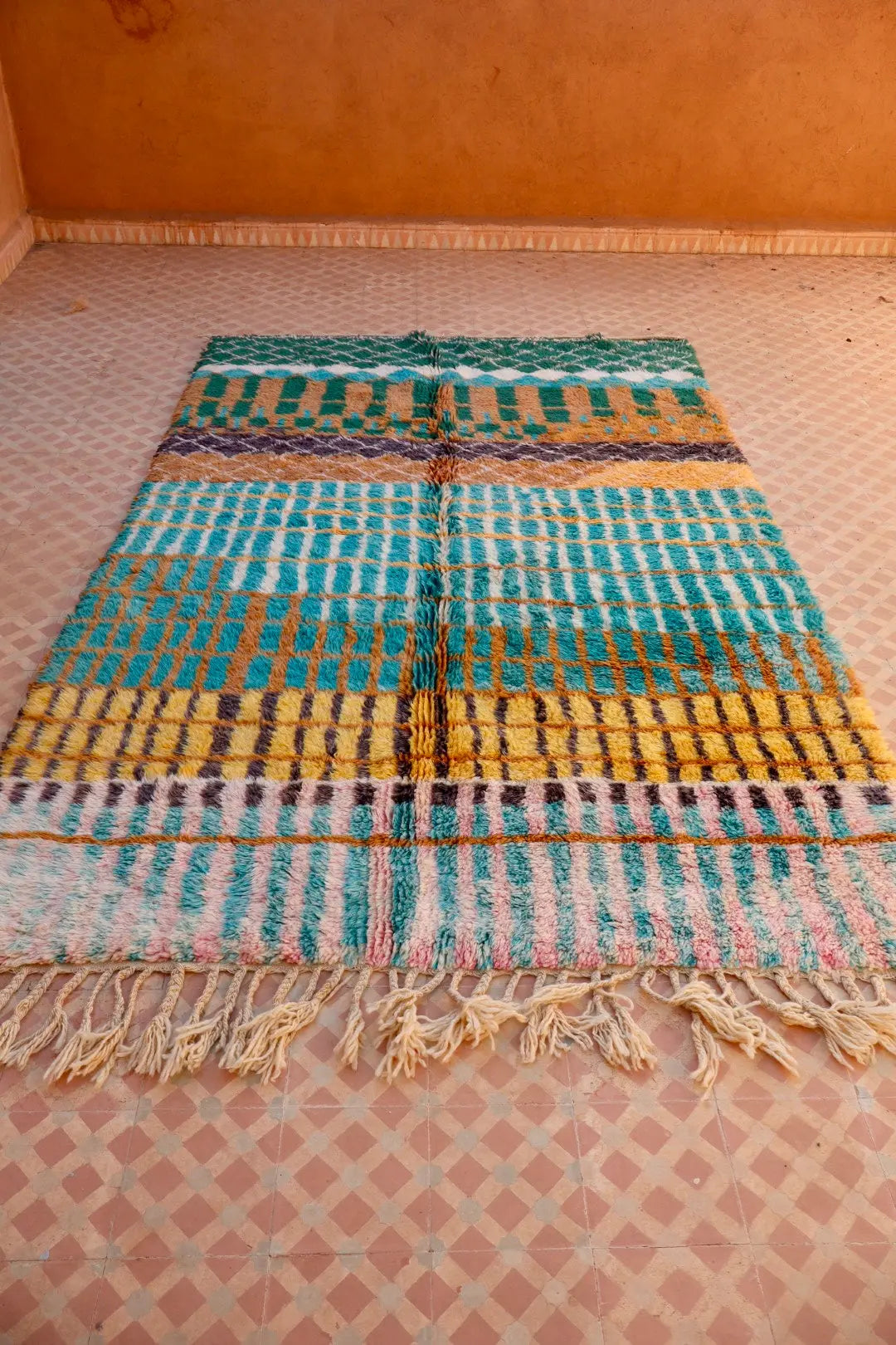 Tapis Berbère Coloré Béni Ouarain Qualité Supérieure - 269 x 162 cm Néda