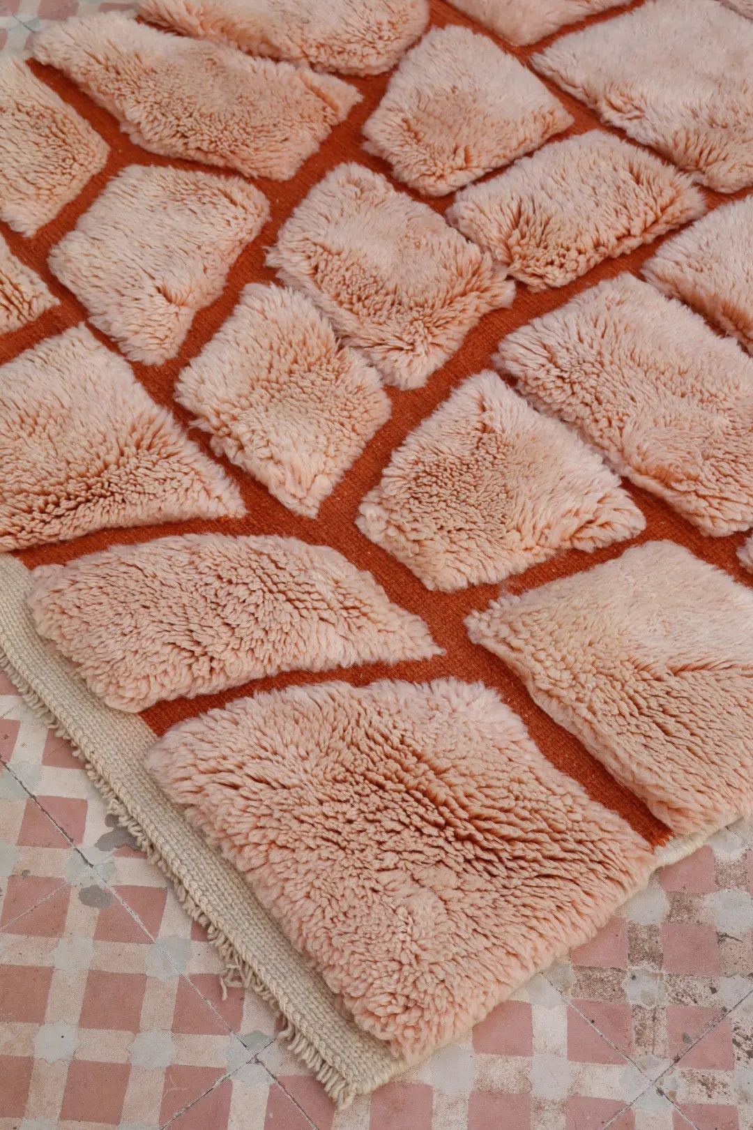 Berberteppich Mrirt Beige Rosa Terrakotta Reliefs - 191 x 127 cm Néda