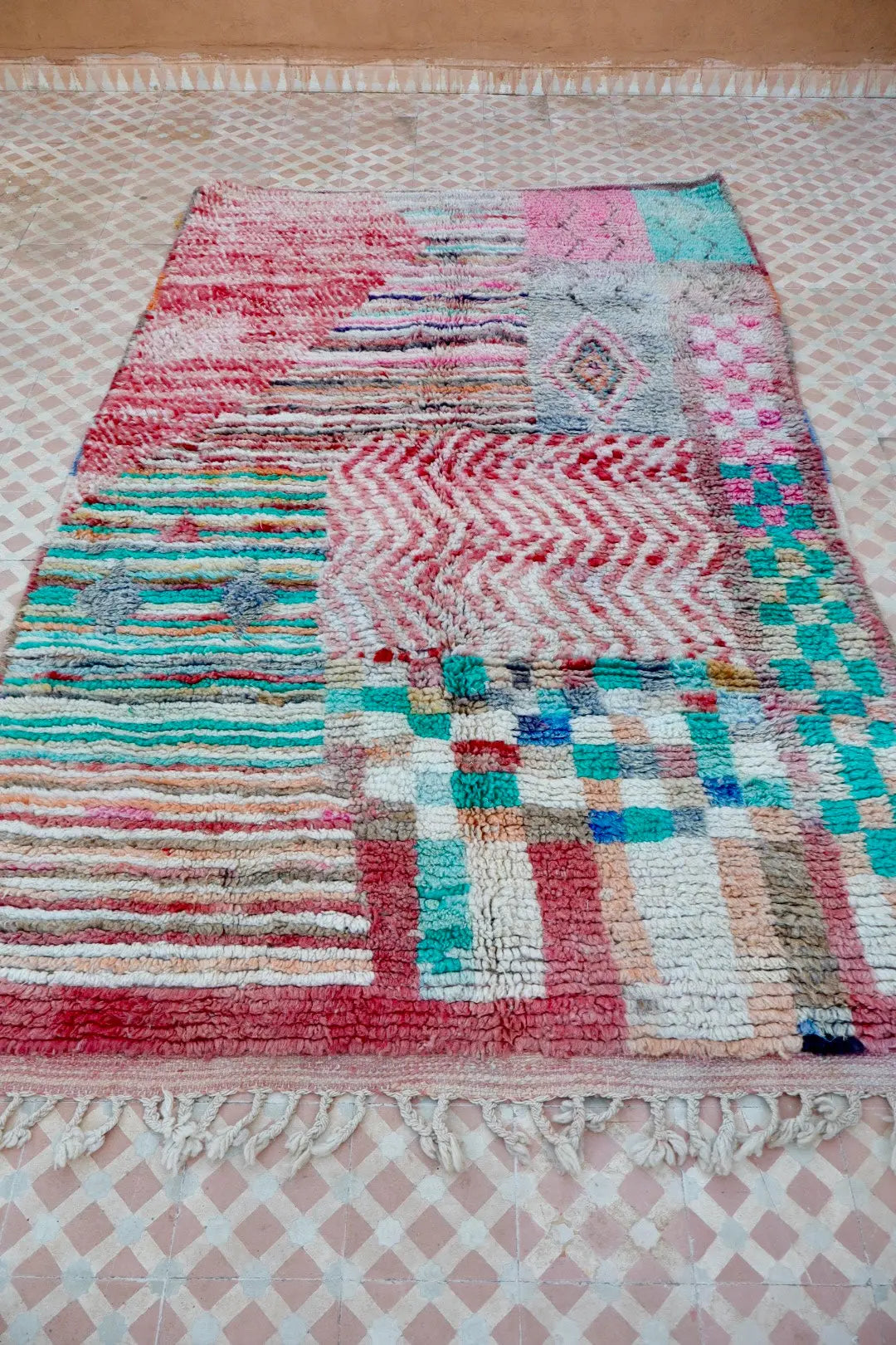 Tapis Berbère Boujad Motifs Colorés - 253 x 151 cm Néda