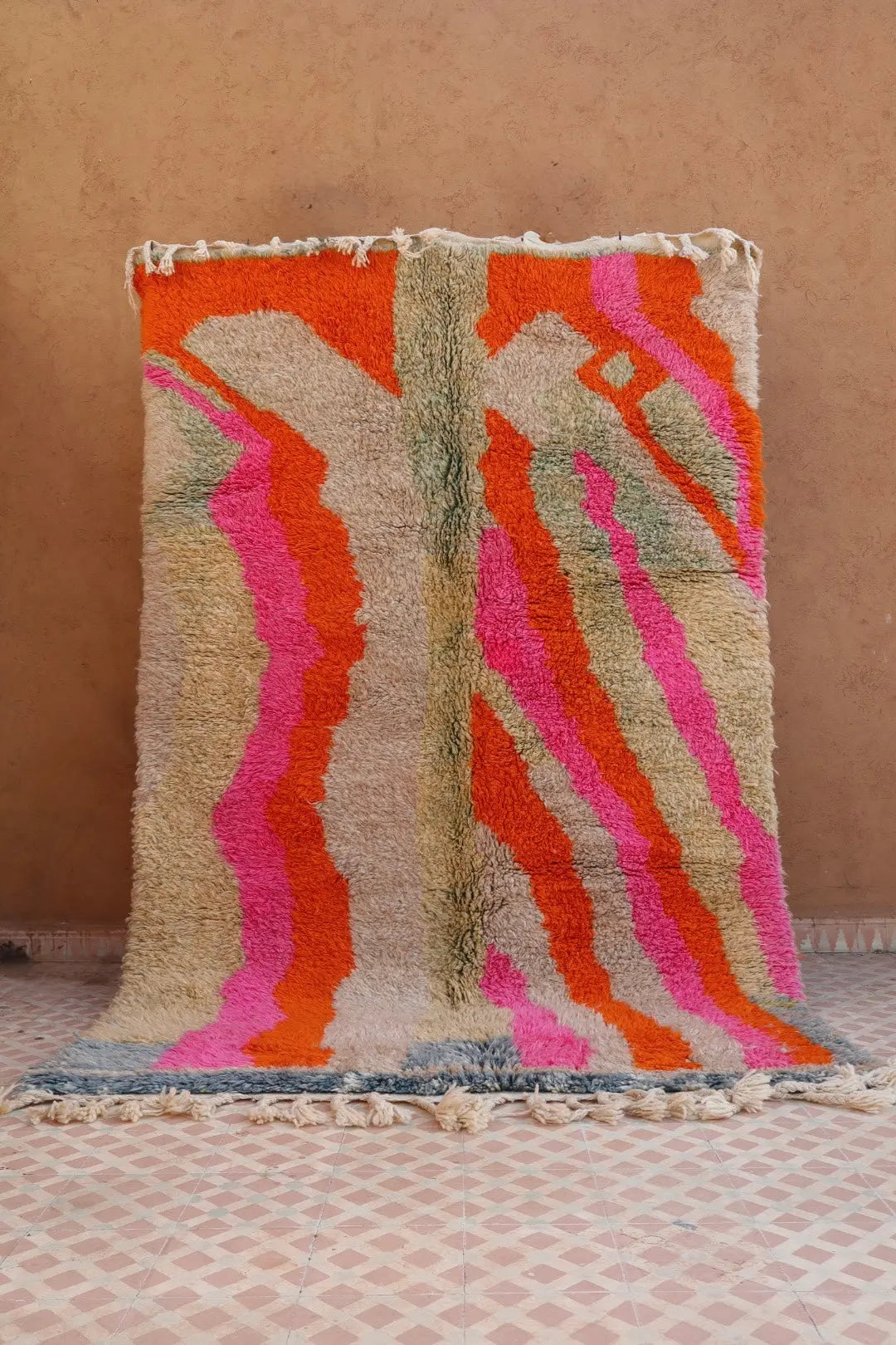 Tapis Berbère Coloré Béni Ouarain Qualité Supérieure - 260 x 162 cm Néda