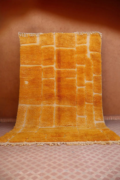 Tapis Berbère Mrirt Coloré Jaune d’Or - 287 x 178 cm Néda