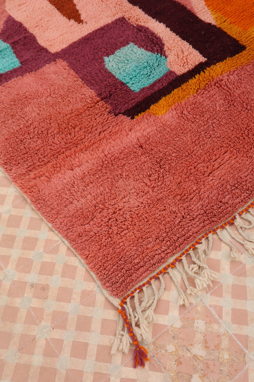Tapis Berbère coloré « Island » - Les dessins de Néda - 277 x 184 cm