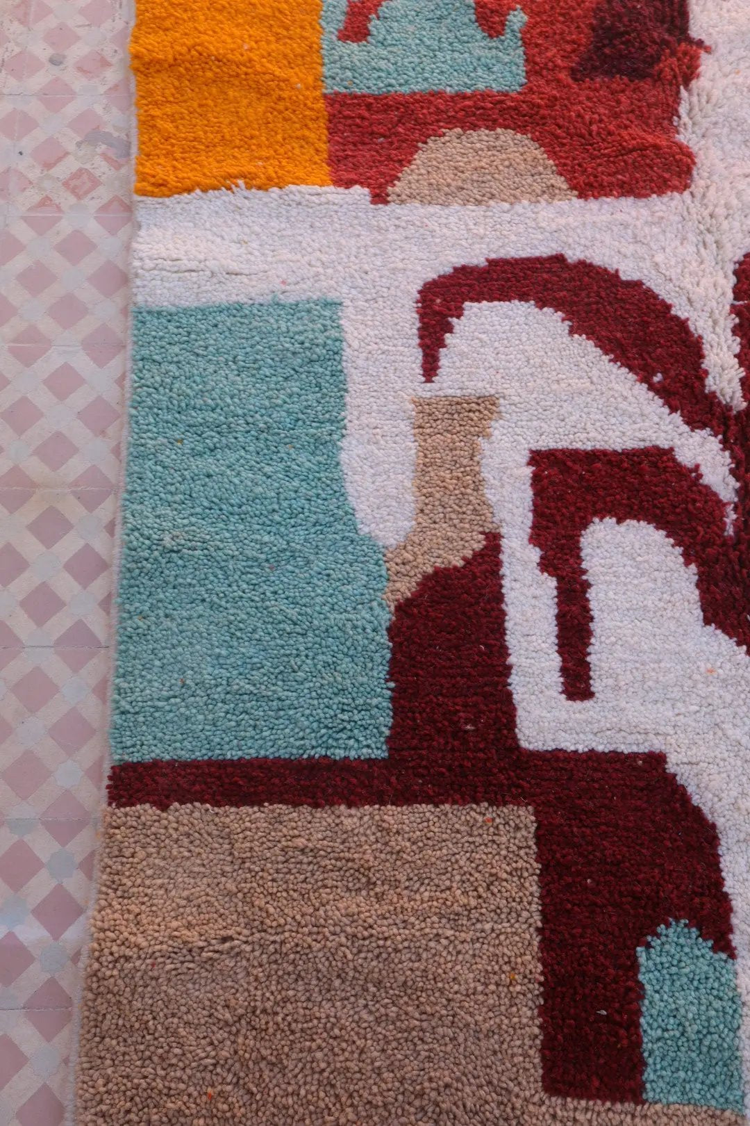 Tapis Berbère coloré « Island » - Les dessins de Néda - 253 x 159 cm Néda