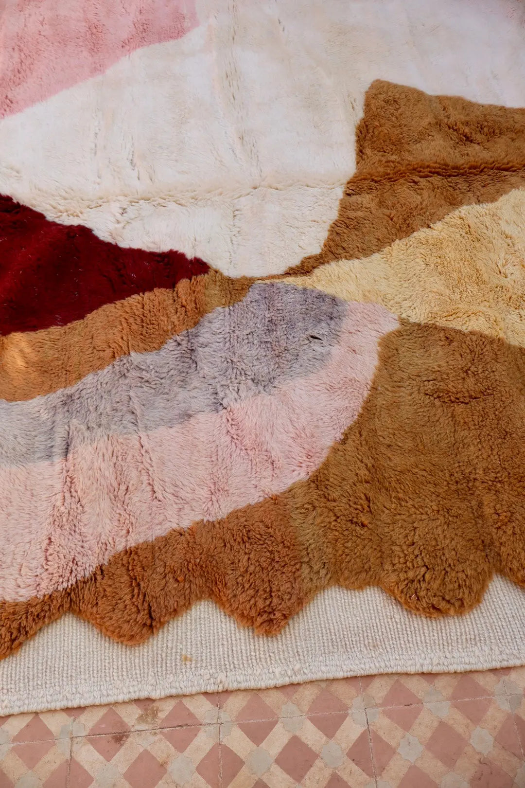 Tapis Berbère Mrirt Coloré Contemporain - 310 x 211 cm Néda