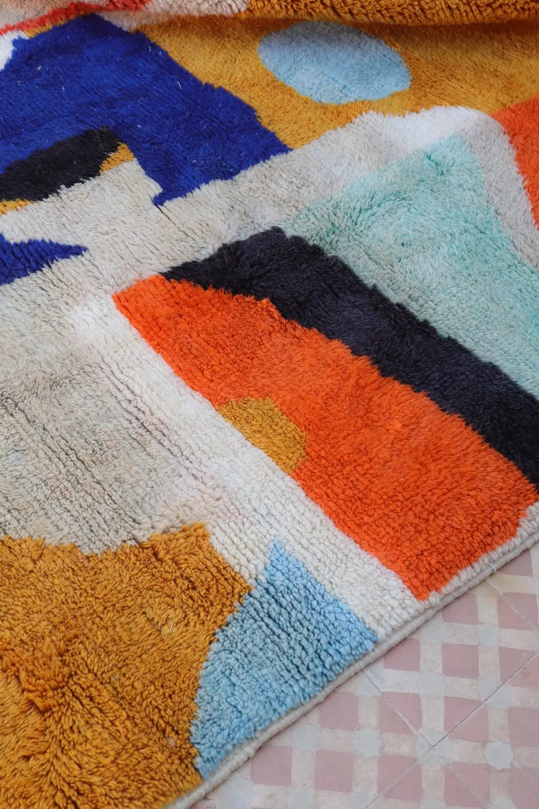 Tapis Berbère Azilal Multicolore Graphique Qualité Supérieure - 278 x 195 cm Néda