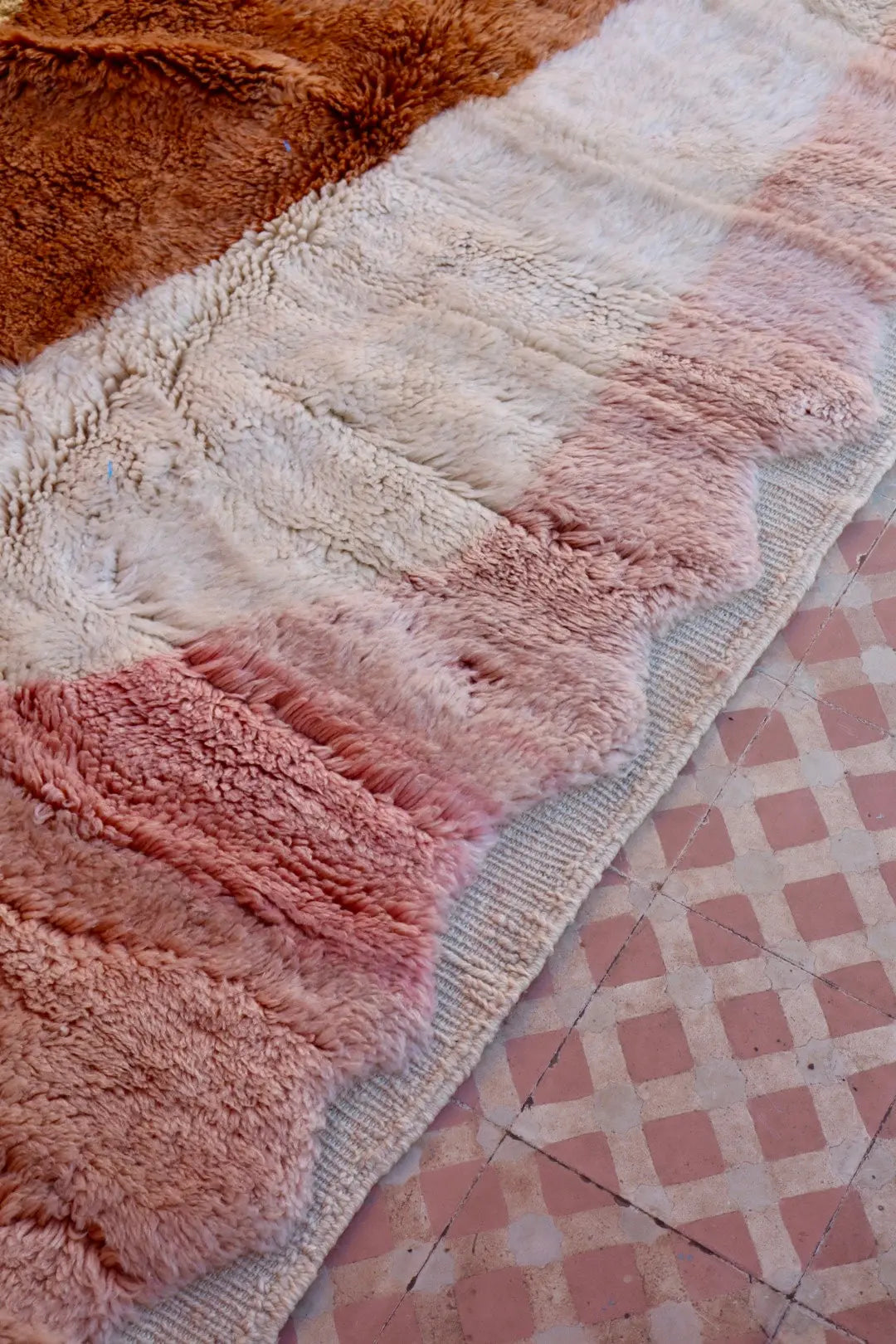 Tapis Berbère Mrirt Coloré Contemporain - 270 x 170 cm Néda