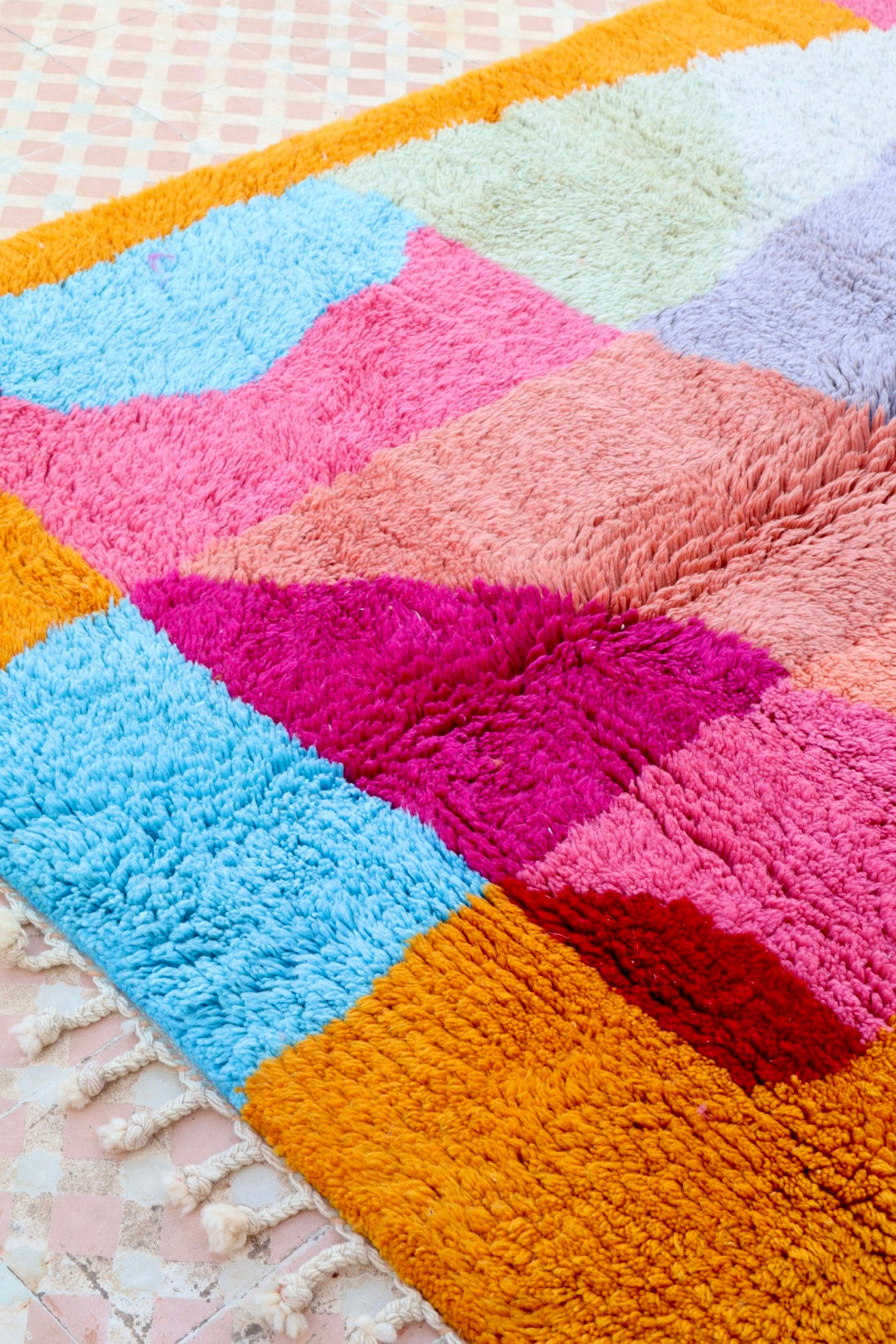 Berber Tapijt Azilal Multicolor Hedendaags Hoogwaardige Kwaliteit - 246 x 153 cm Néda