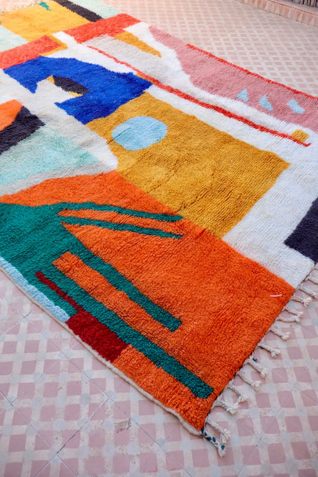 Tapis Berbère Azilal Multicolore Graphique Qualité Supérieure - 278 x 195 cm Néda