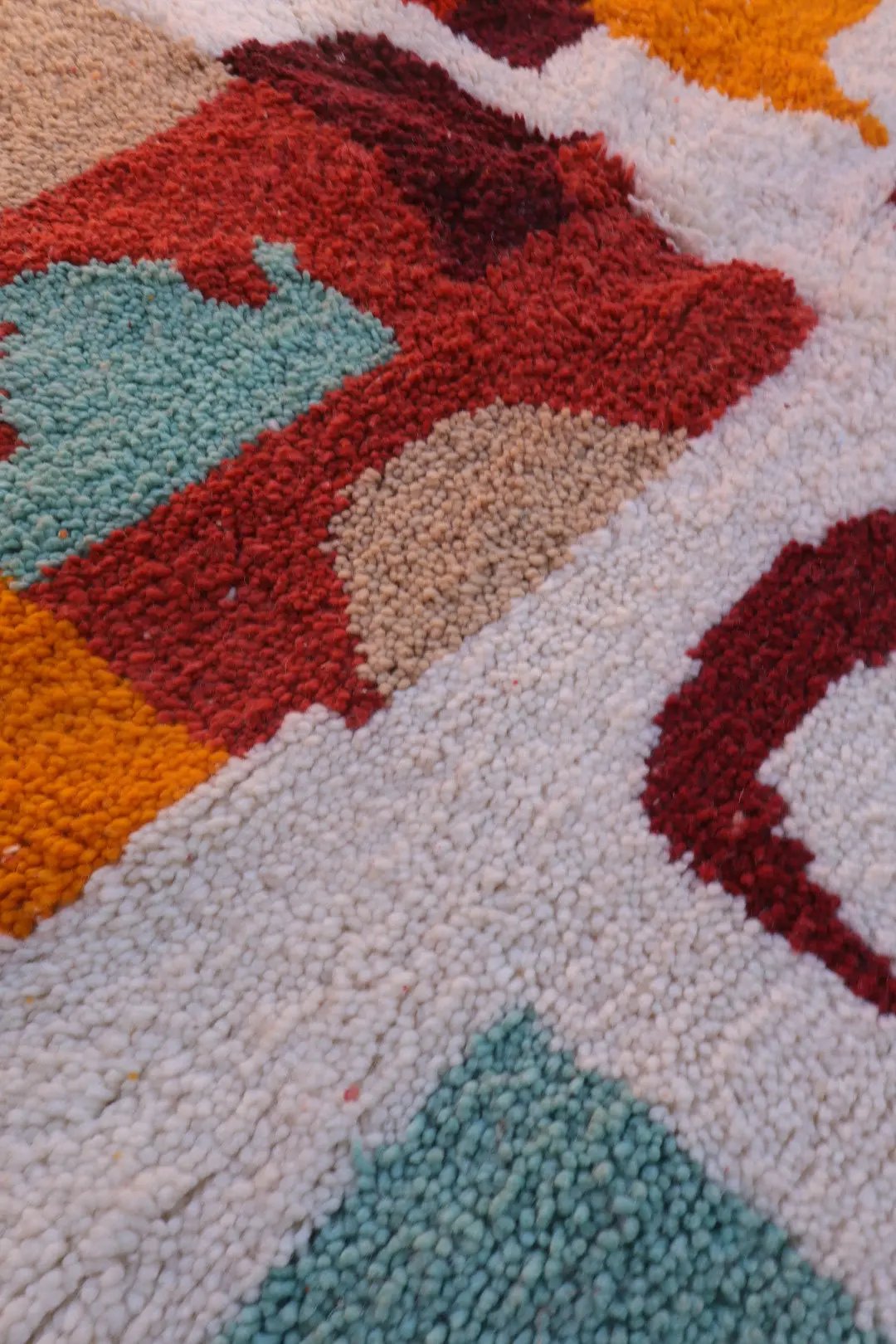 Tapis Berbère coloré « Island » - Les dessins de Néda - 253 x 159 cm Néda