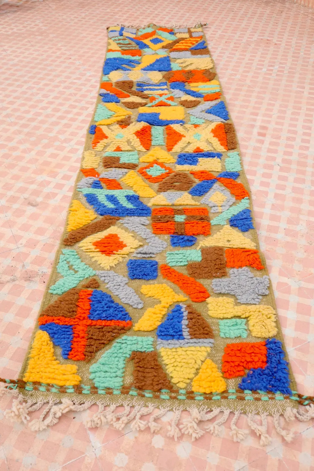Tapis Berbère Couloir Béni Ouarain Multicolore en Reliefs- 303 x 77 cm Néda