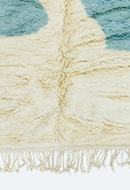 Tapis Berbère Mrirt Bleu Ciel et Blanc Moderne - 257 x 159 cm