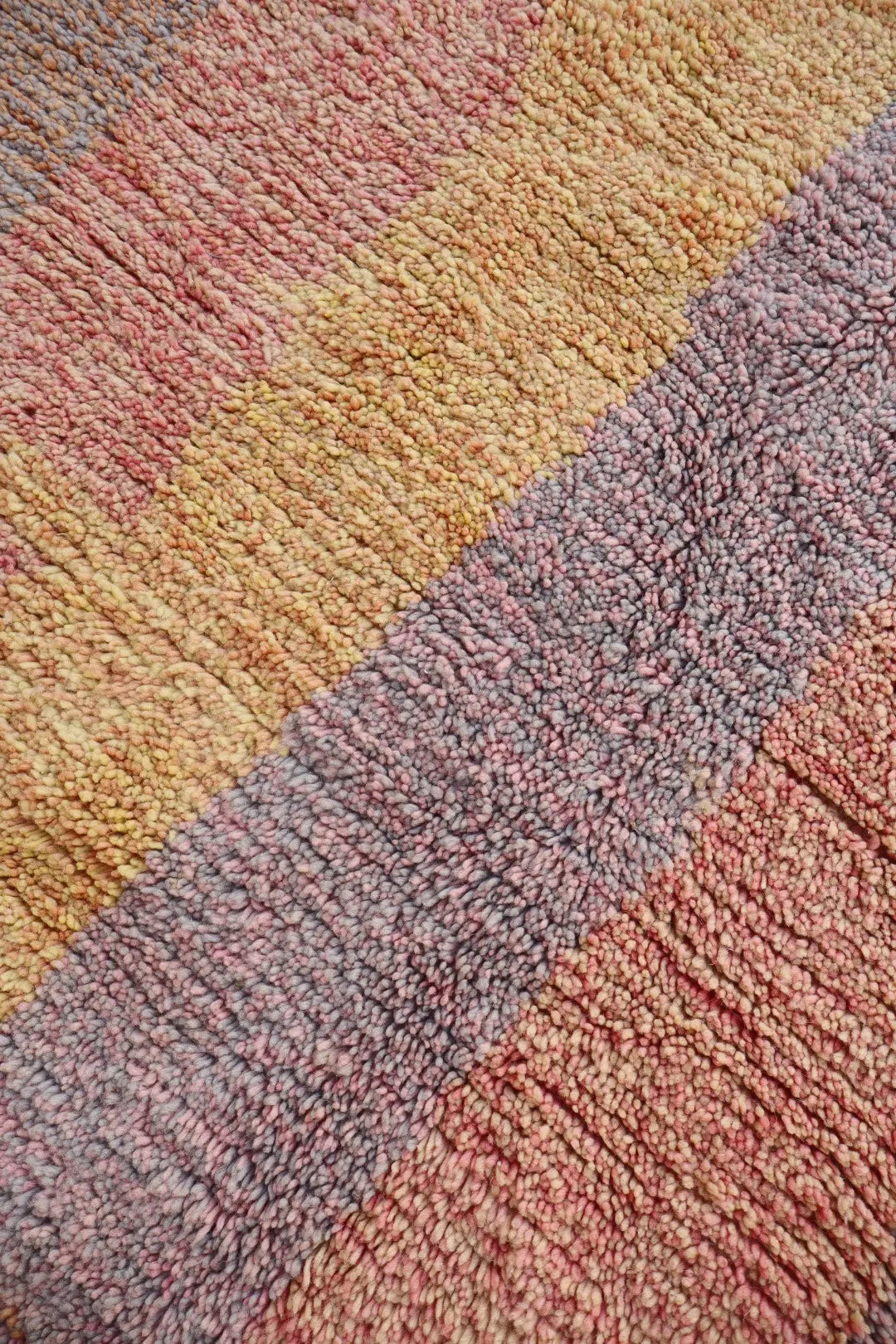 Tapis Berbère Coloré Rayé Béni Ouarain- 234 x 151 cm Néda