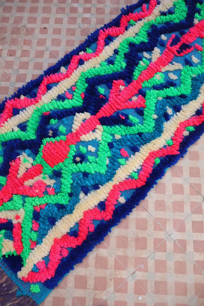 Tapis Berbère Couloir Azilal Bleu à Motifs Reliefs Fluo - 286 x 75 cm Néda