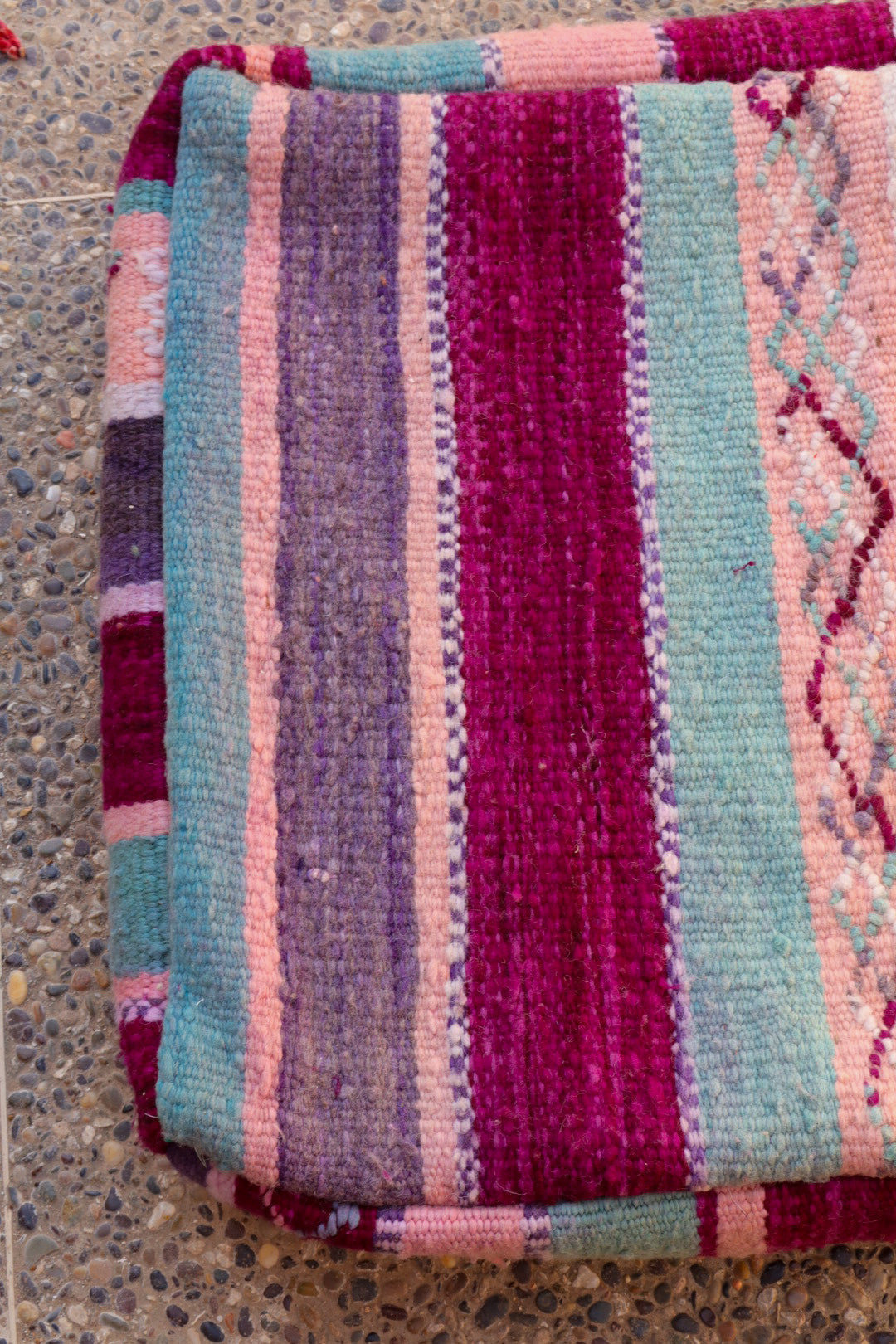 Puf bereber de colores Kilim Azul violeta