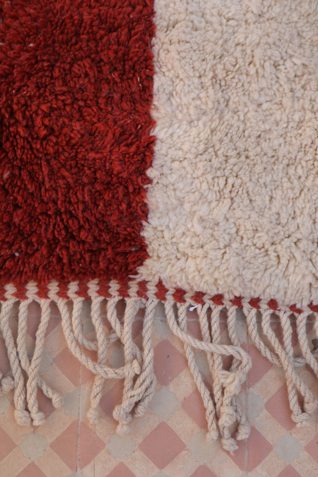 Tapis Berbère Coloré Contemporain Marron & Rose Qualité Supérieure - 200 x 155 cm Néda