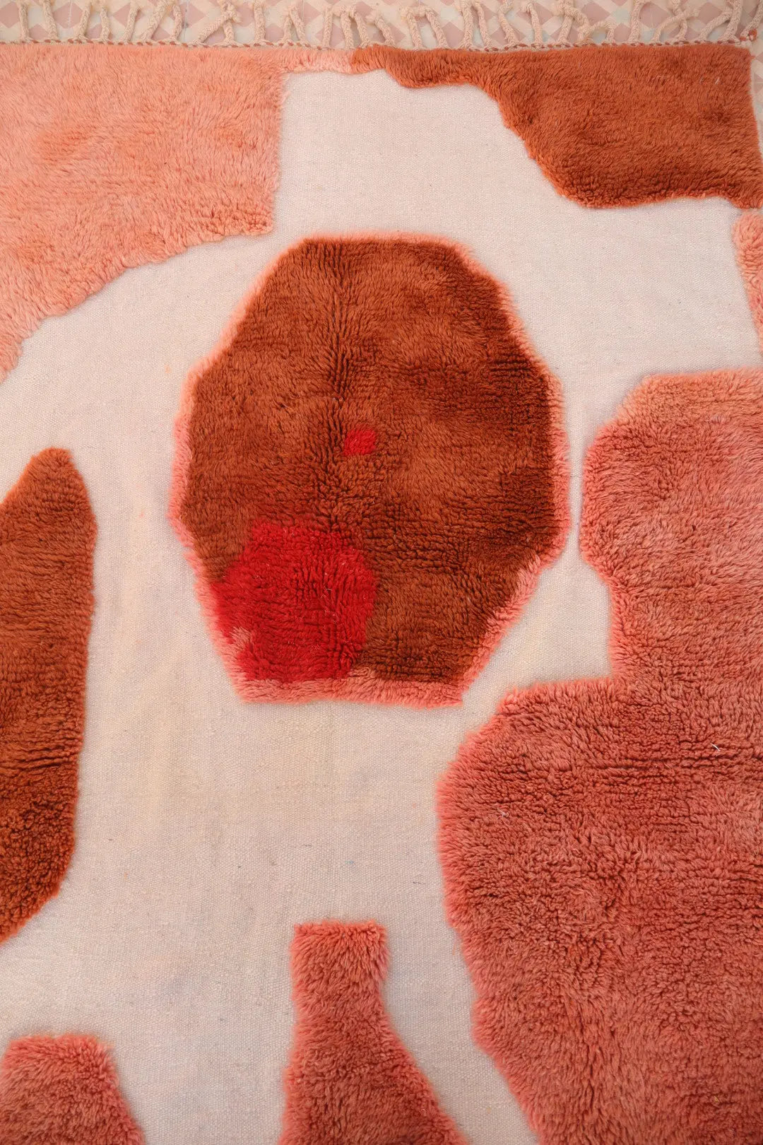 Tapis Berbère coloré « Breakfast Please » - Les dessins de Néda - 260 x 150 cm Néda