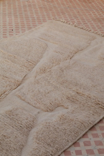 Berberteppich Beni Ouarain Weiß Modern mit Reliefs- 228 x 158 cm Néda