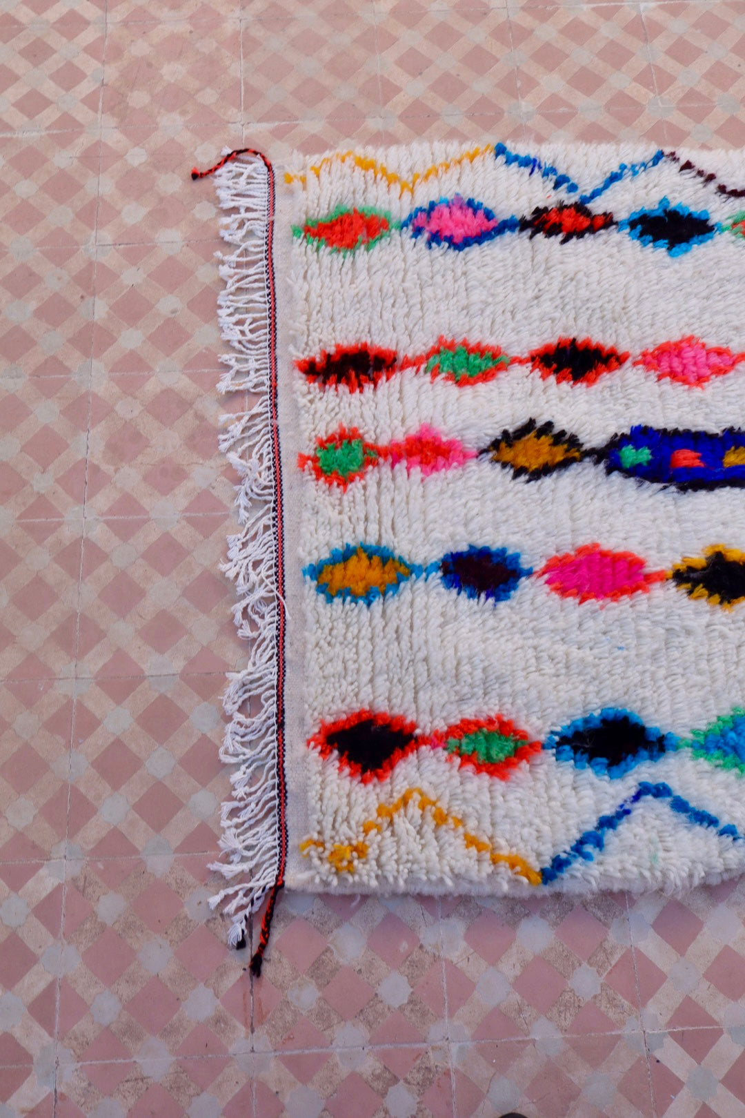 Tapis Berbère Azilal Coloré Multicolore Fluo- 161  x 106 cm Néda