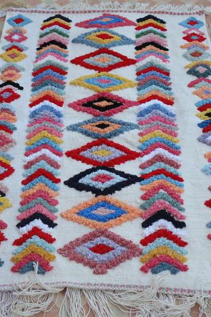 Tapis Berbère Boucherouite Coloré – Coton recyclé et lavable - 68 x 104 cm Néda