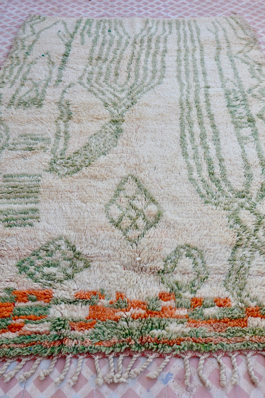 Alfombra Bereber Boujad Beige Verde Almendra y Naranja - 241 × 163 cm Néda