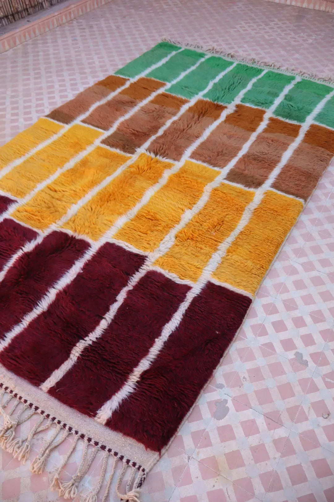 Tapis Berbère Coloré Géométrique Multicolore Qualité Supérieure - 247 x 145 cm Néda