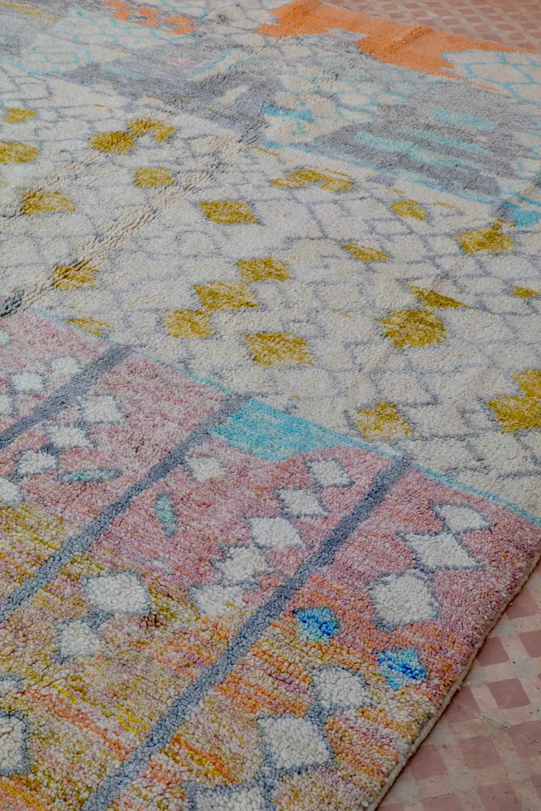 Tapis Berbère Coloré Béni Ouarain Graphique Qualité Supérieure - 294 x 218 cm Néda