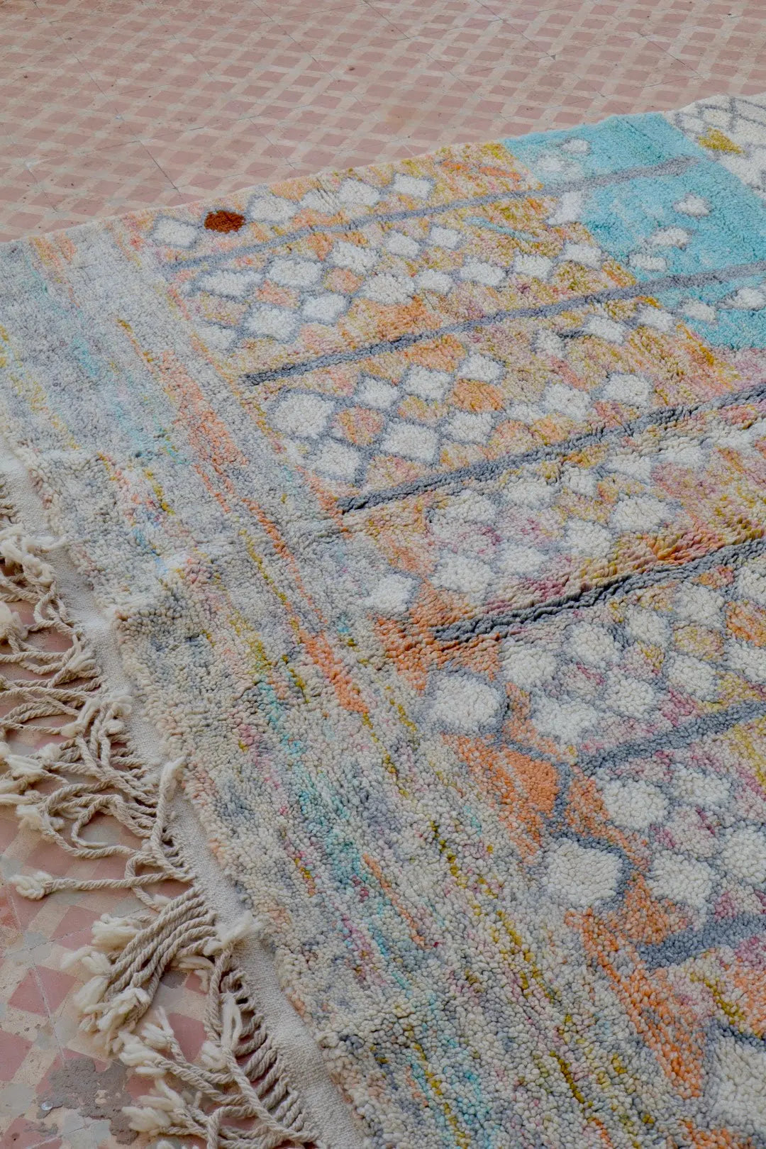 Tapis Berbère Coloré Béni Ouarain Graphique Qualité Supérieure - 294 x 218 cm Néda