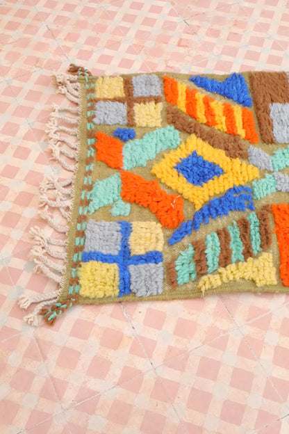 Tapis Berbère Couloir Béni Ouarain Multicolore en Reliefs- 303 x 77 cm Néda
