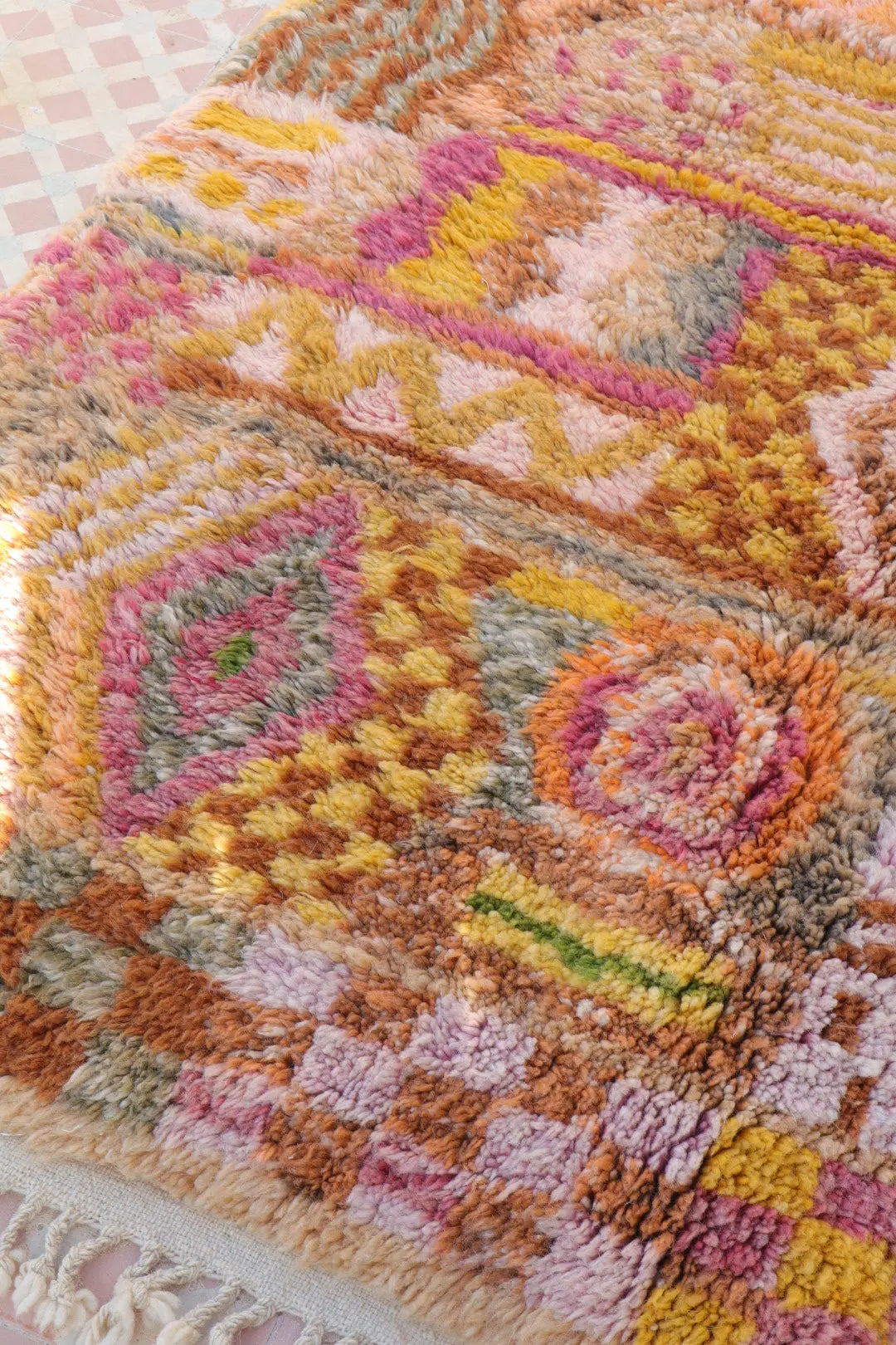 Tapis Berbère Coloré Béni Ouarain Qualité Supérieure - 254 x 180 cm Néda