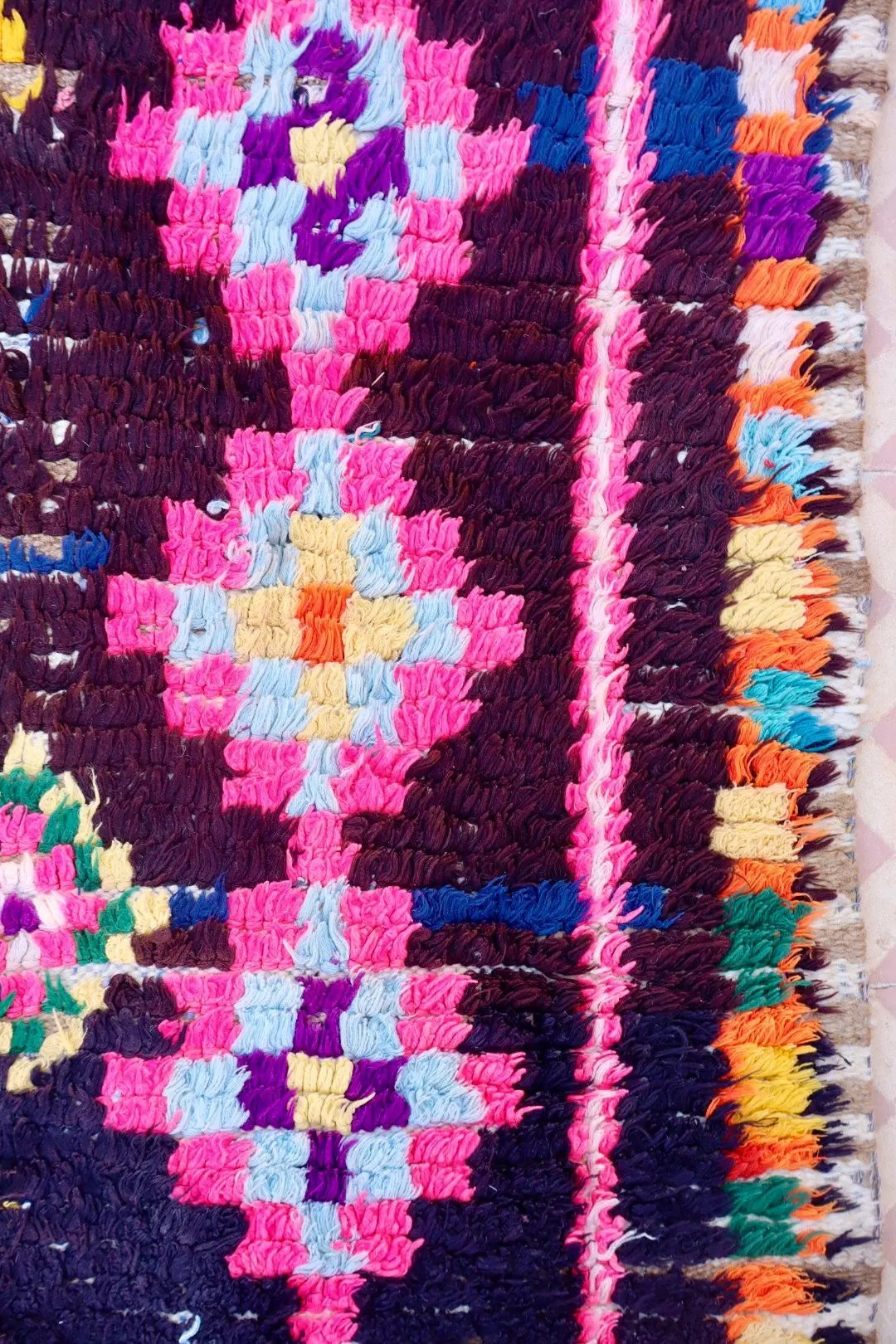 Tapis Berbère Azilal Vintage de Couloir Bleu Nuit Multicolore - 238 x 87 cm Néda