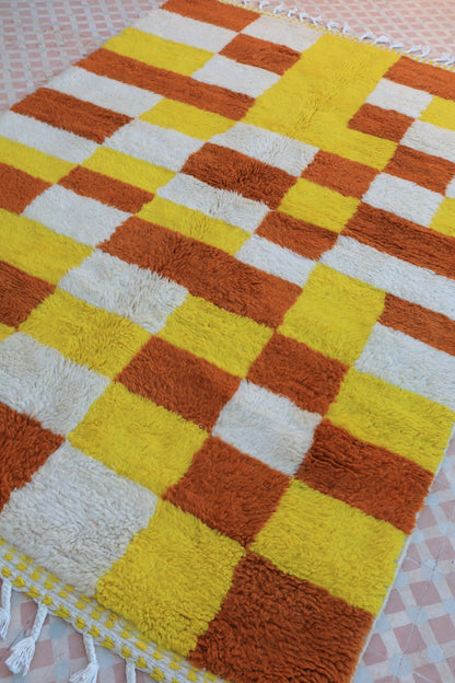 Colored Berber carpet Béni Ouarain with yellow and brown tiles - 263 x 155 cm