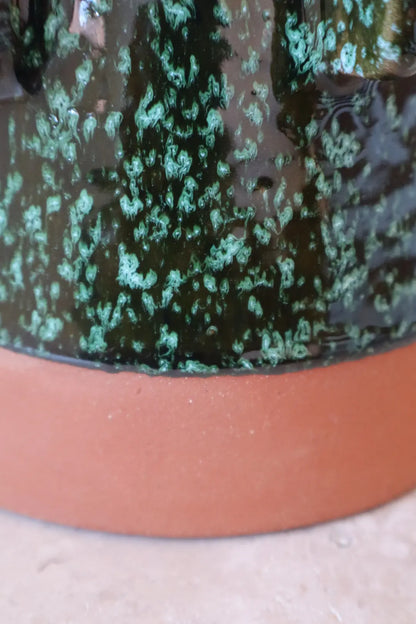 Vase Sculptural Bi Matières Vert Moucheté- SABI Néda