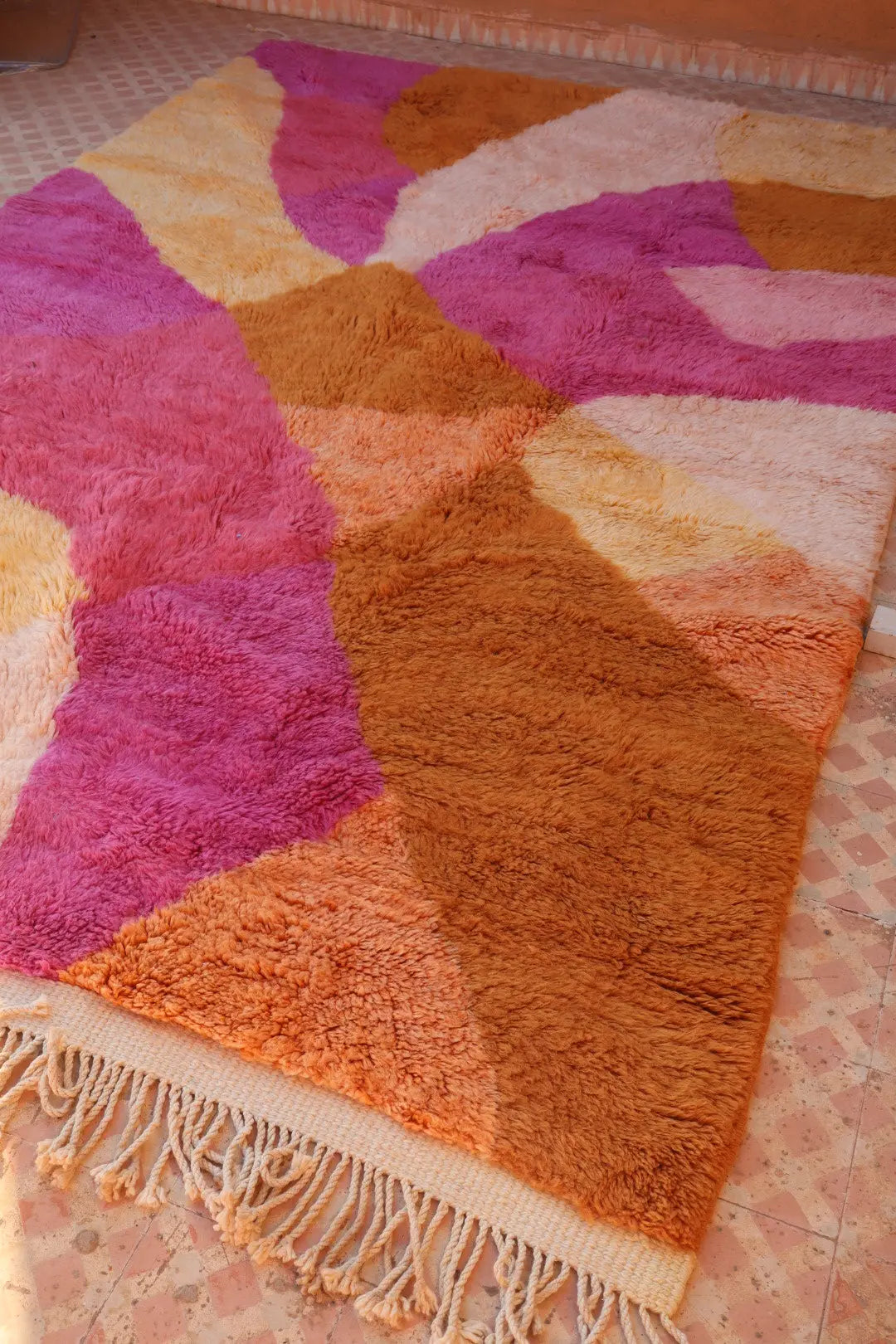 Tapis Berbère Mrirt « Sun Kissed » Les Dessins de Néda - 200 x 300 cm Néda