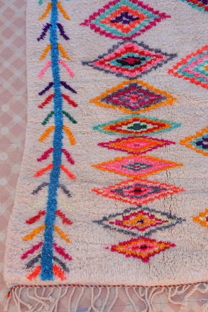 Tapis Berbère Azilal Colorés Motifs Multicolores et Fluo- 262 x 191 cm Néda