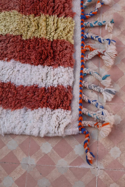 Tapis Berbère Azilal Écru Lignes Colorées- 249 x 157  cm Néda