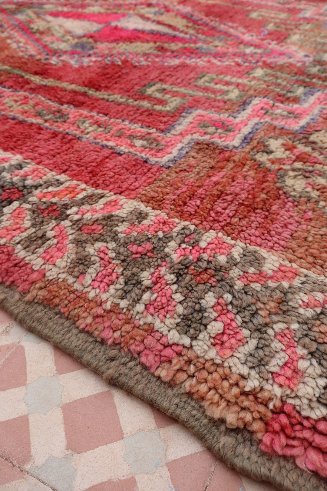 Boujaad Vintage Roze Berber Tapijt - 260 x 150 cm