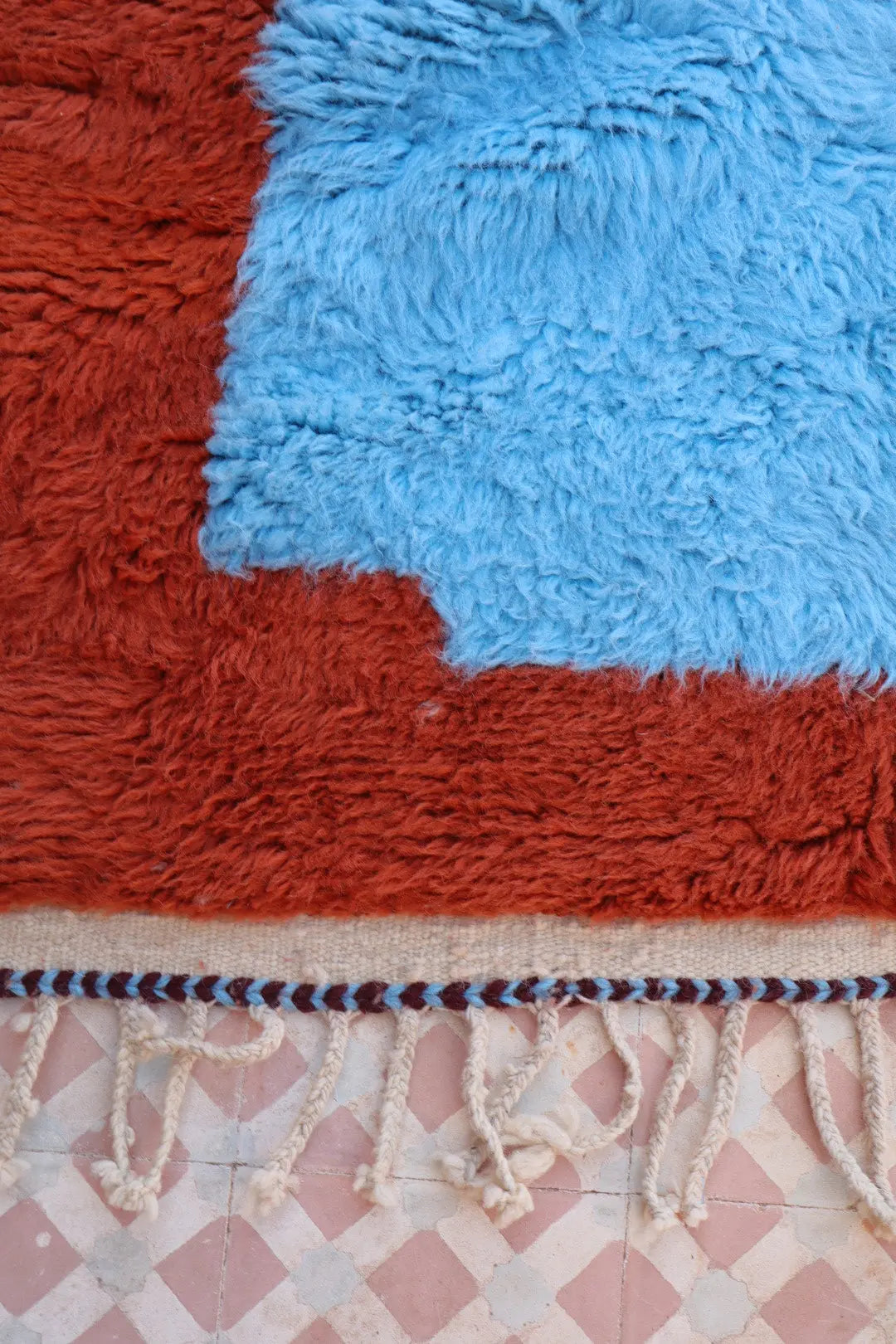 Tapis Berbère coloré « Le Jardin de la Casbah » - Les dessins de Néda - 267 x 160 cm Néda