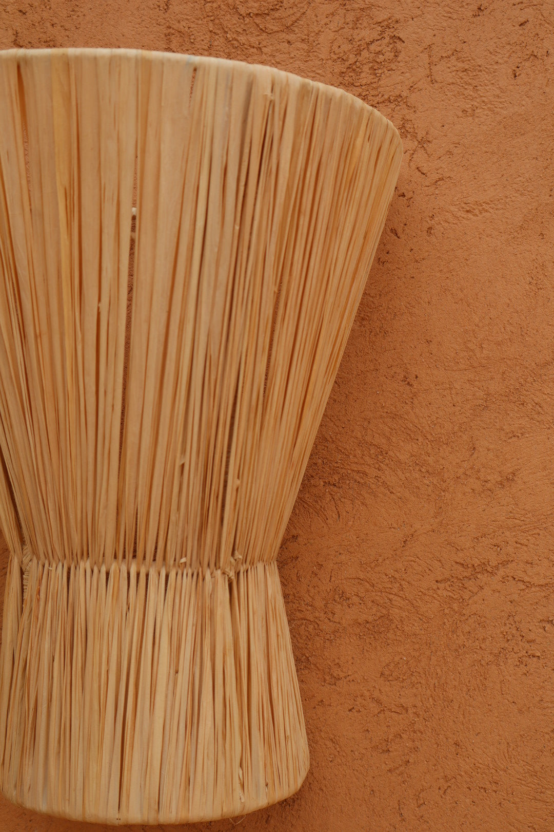 Aplique de Pared de Ratán Natural Forma Cónica Hecho a Mano - BERENICE 