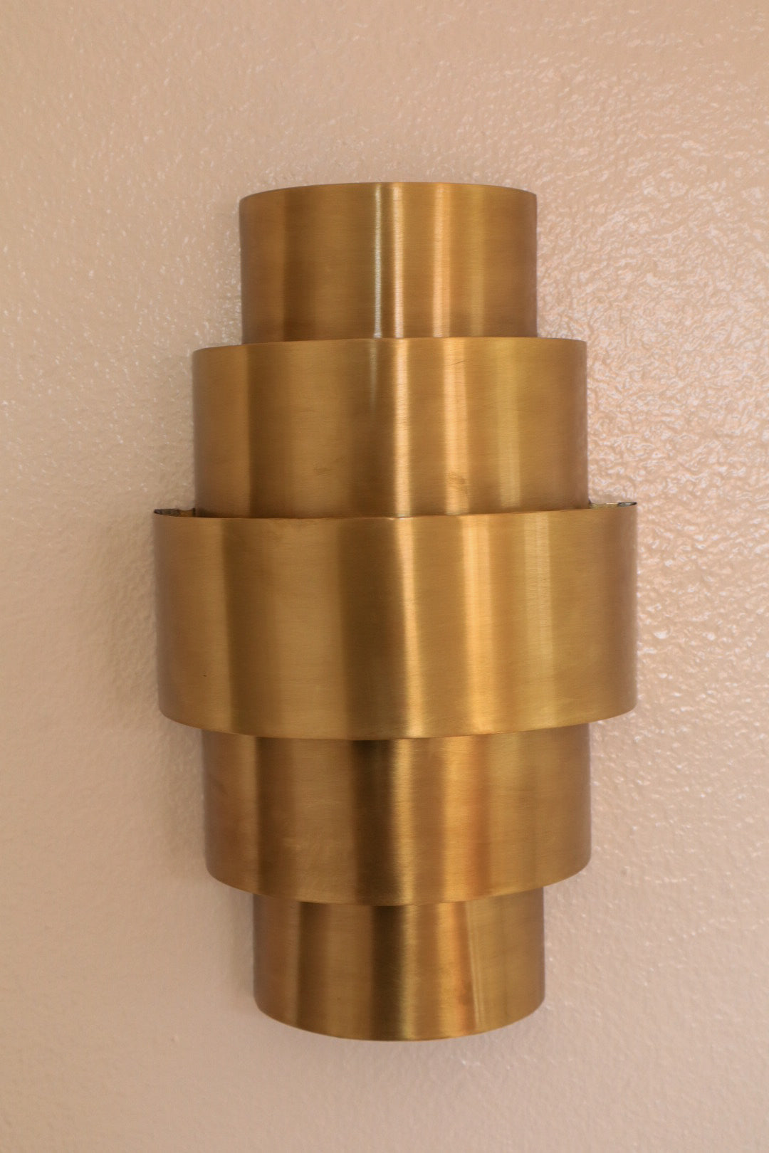 Brass wall light - "Bella"