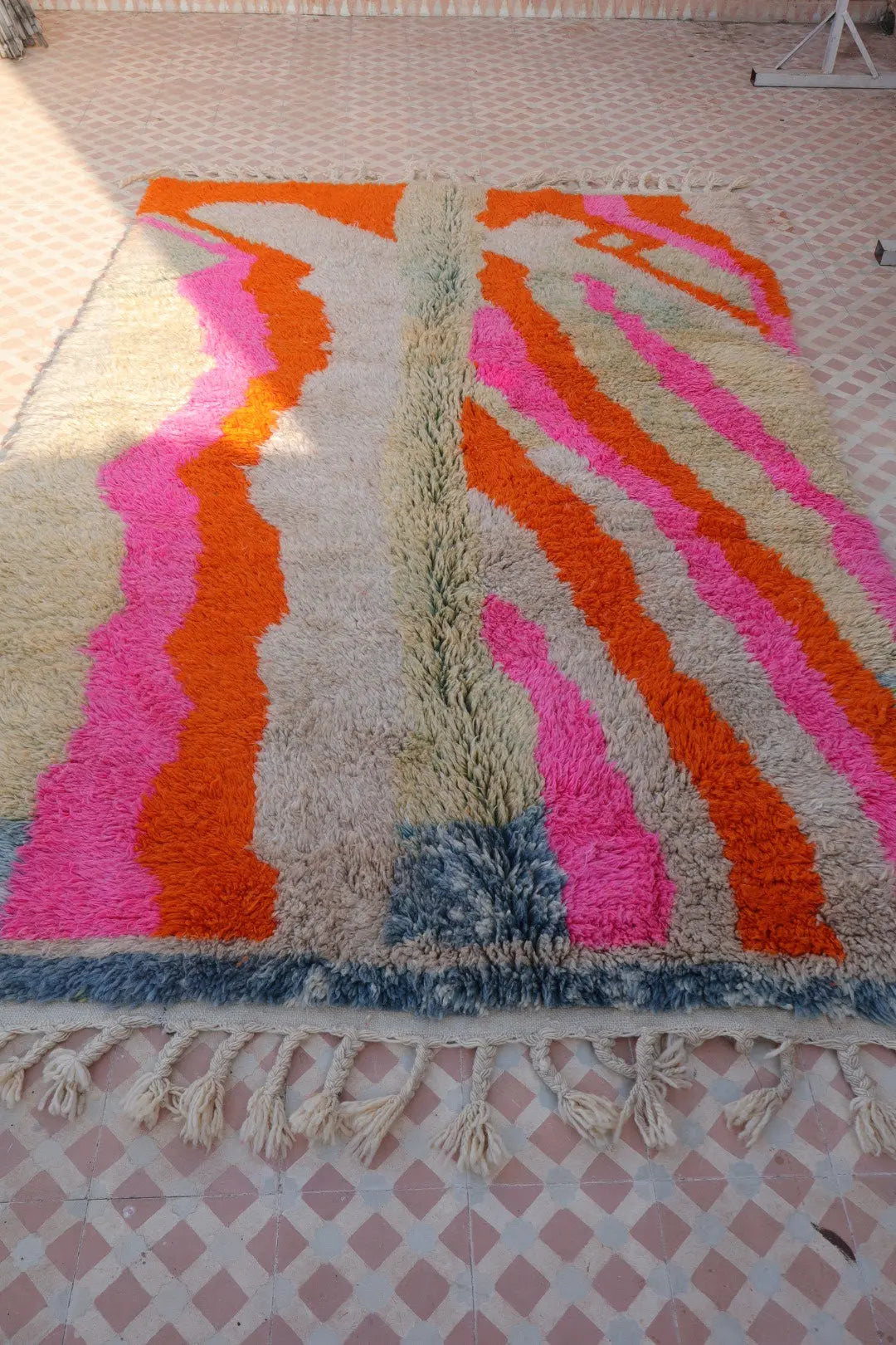Tapis Berbère Coloré Béni Ouarain Qualité Supérieure - 260 x 162 cm Néda