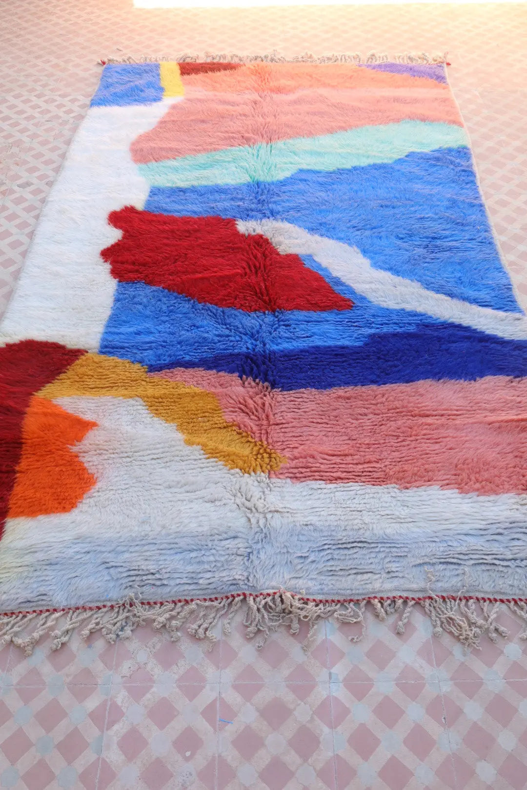 Tapis Berbère Coloré Contemporain Qualité Supérieure - 250 x 154 cm Néda