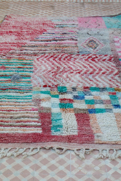 Tapis Berbère Boujad Motifs Colorés - 253 x 151 cm Néda
