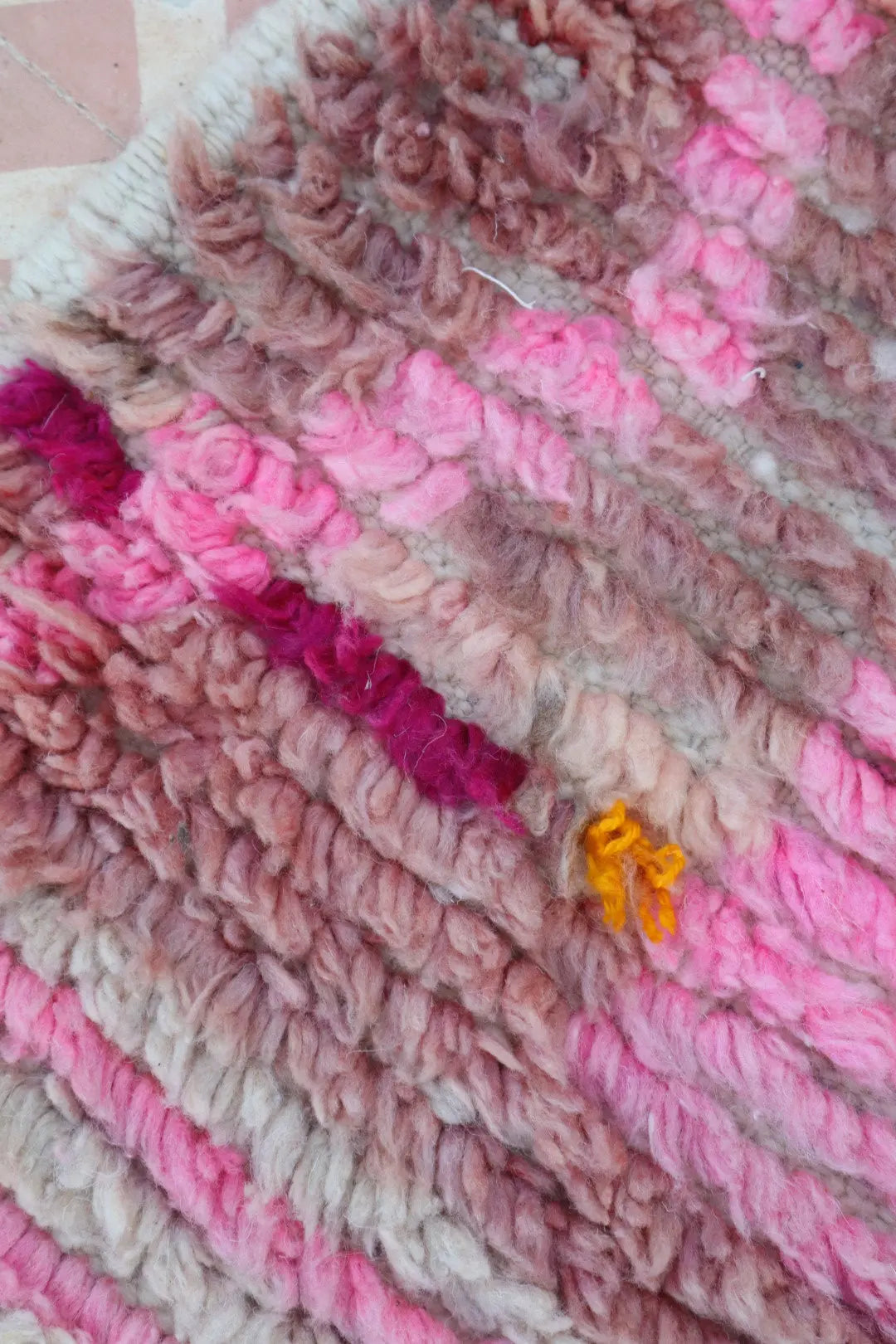 Bunter Berberteppich Boujad Violett Rosa Terrakotta Beige - 290 × 205 cm Néda