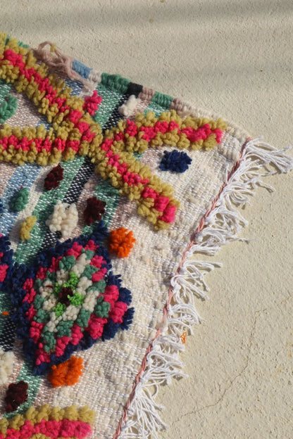 Tapis Berbère Coloré Azilal à Reliefs - 103 x 71 cm Néda