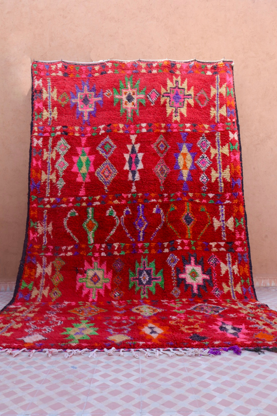 Tapis berbère coloré, tapis berbère multicolore tapis marocain coloré tapis berbère rouge tapis berbère vintage coloré tapis berbère ancien rouge à motifs multicolore tapis berbère en laine multicolore ancien 