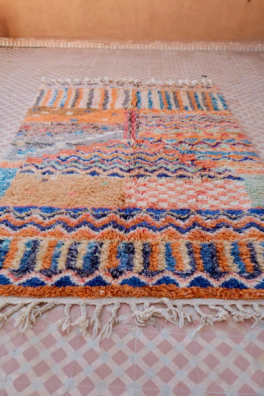 Tapis Berbère Patchwork Coloré Béni Ouarain Qualité Supérieure - 261 x 169 cm Néda